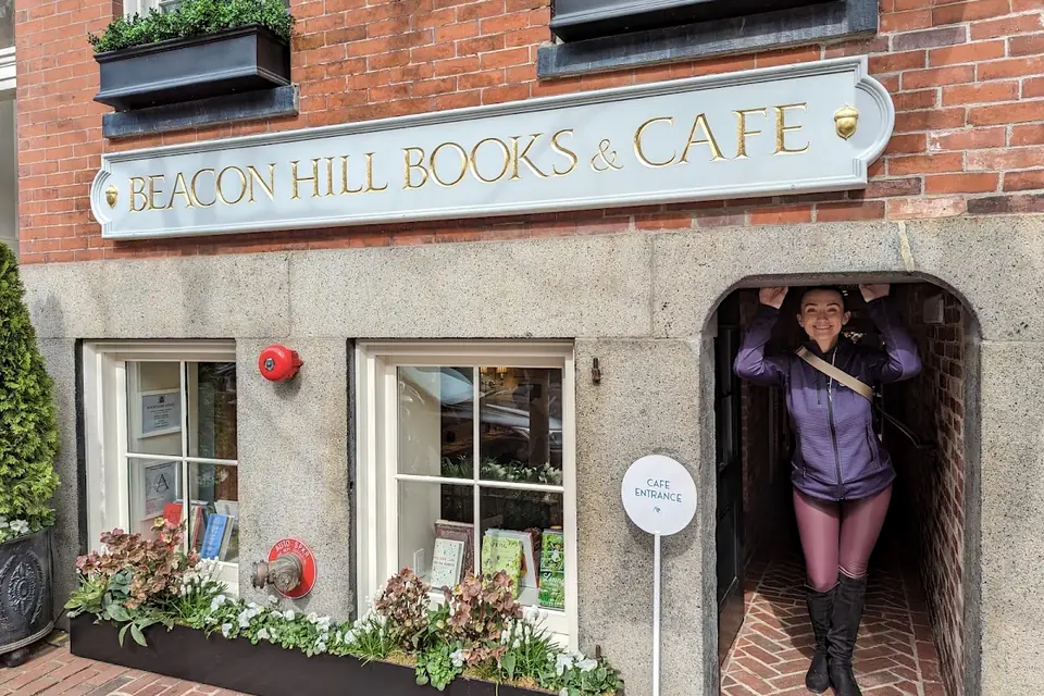 Beacon Hill Books & Cafe