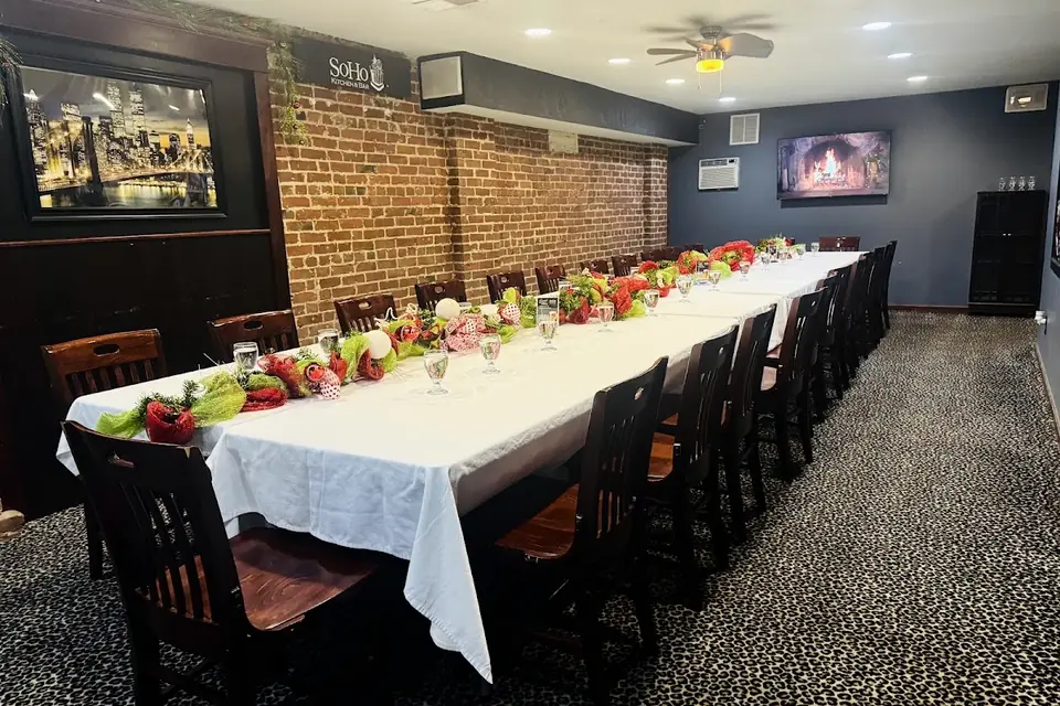 SoHo Kitchen & Bar