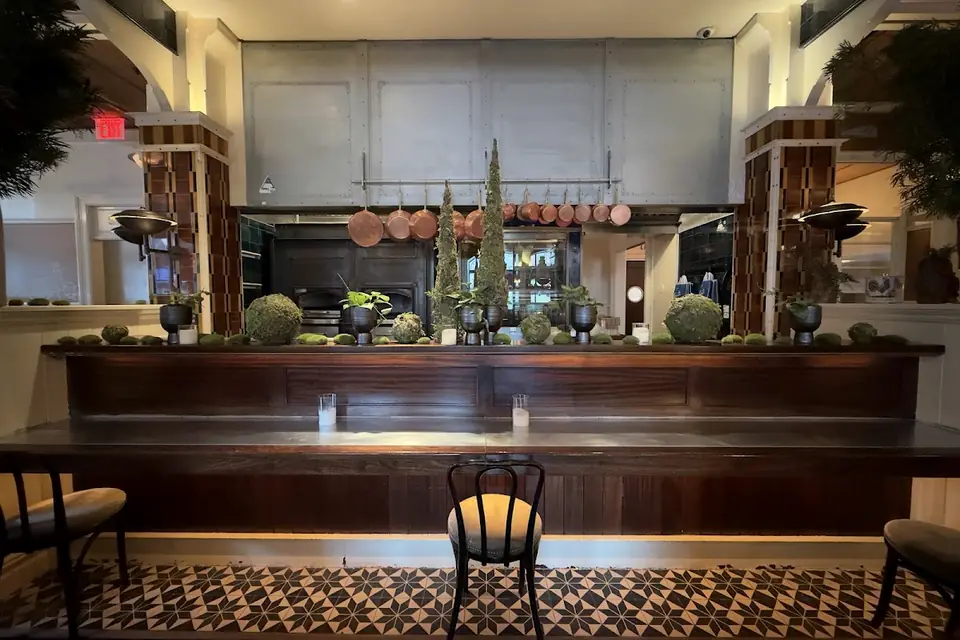 Lafayette Grand Café & Bakery
