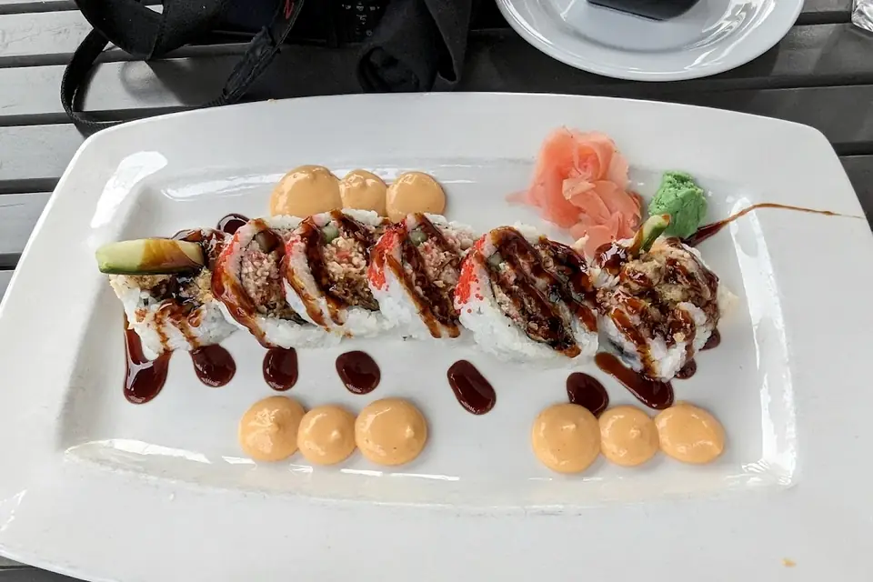 CRAVE American Kitchen & Sushi Bar